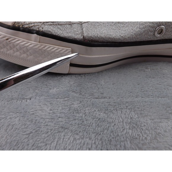 Converse All Star Sneakers Men's Size‎ 8 Women's Size 10 Silver Glitter Casual - Picture 11 of 16